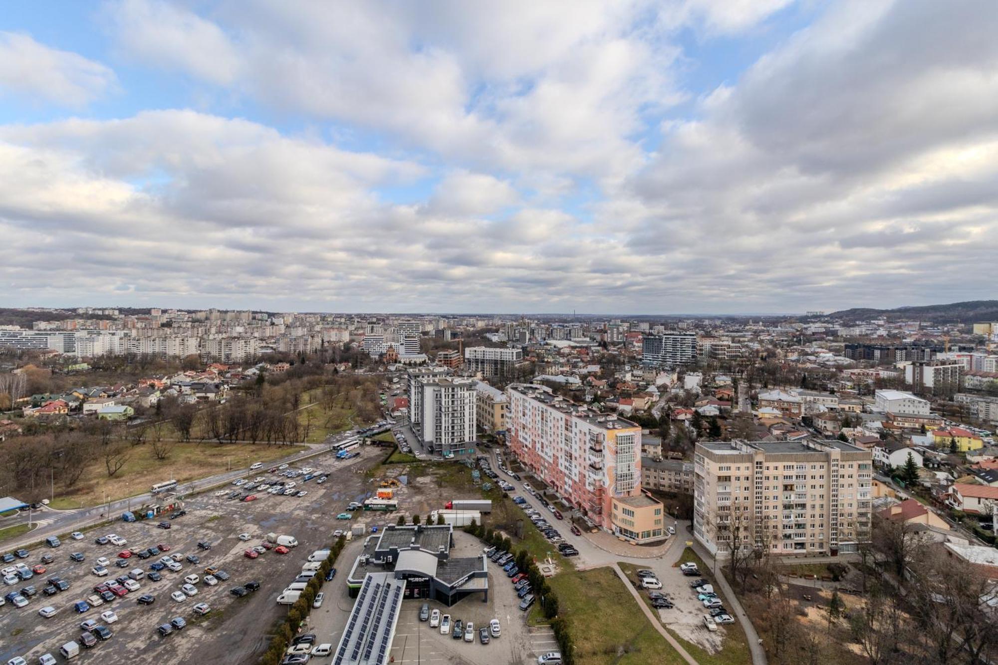 77 Views Apartments By Inshi Lwów Zewnętrze zdjęcie
