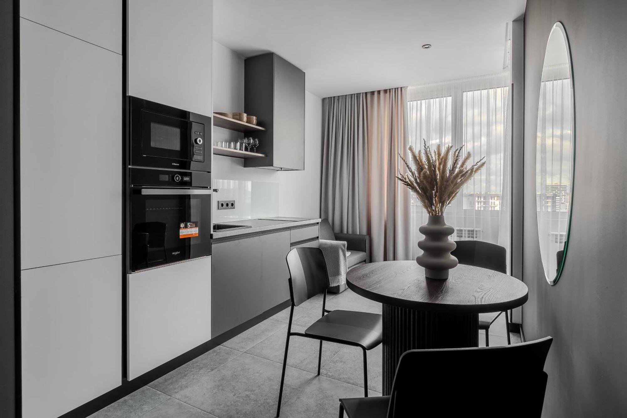 77 Views Apartments By Inshi Lwów Zewnętrze zdjęcie